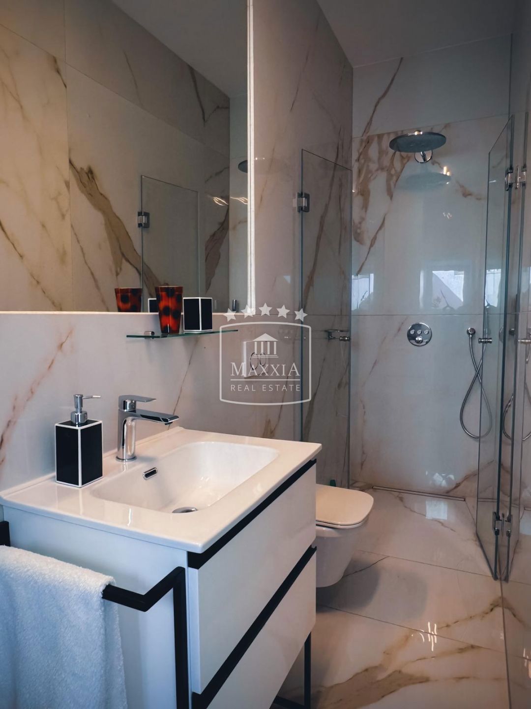 Casa Seline, Starigrad, 96m2