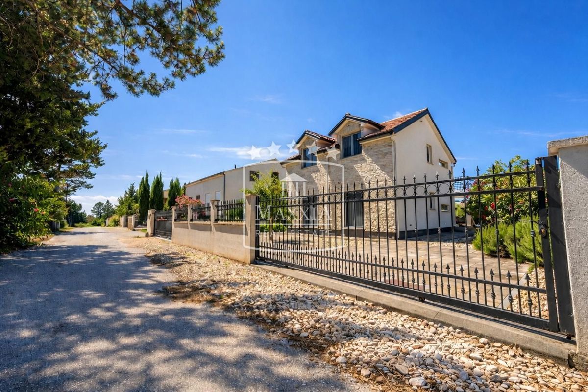 Casa Privlaka, 268m2