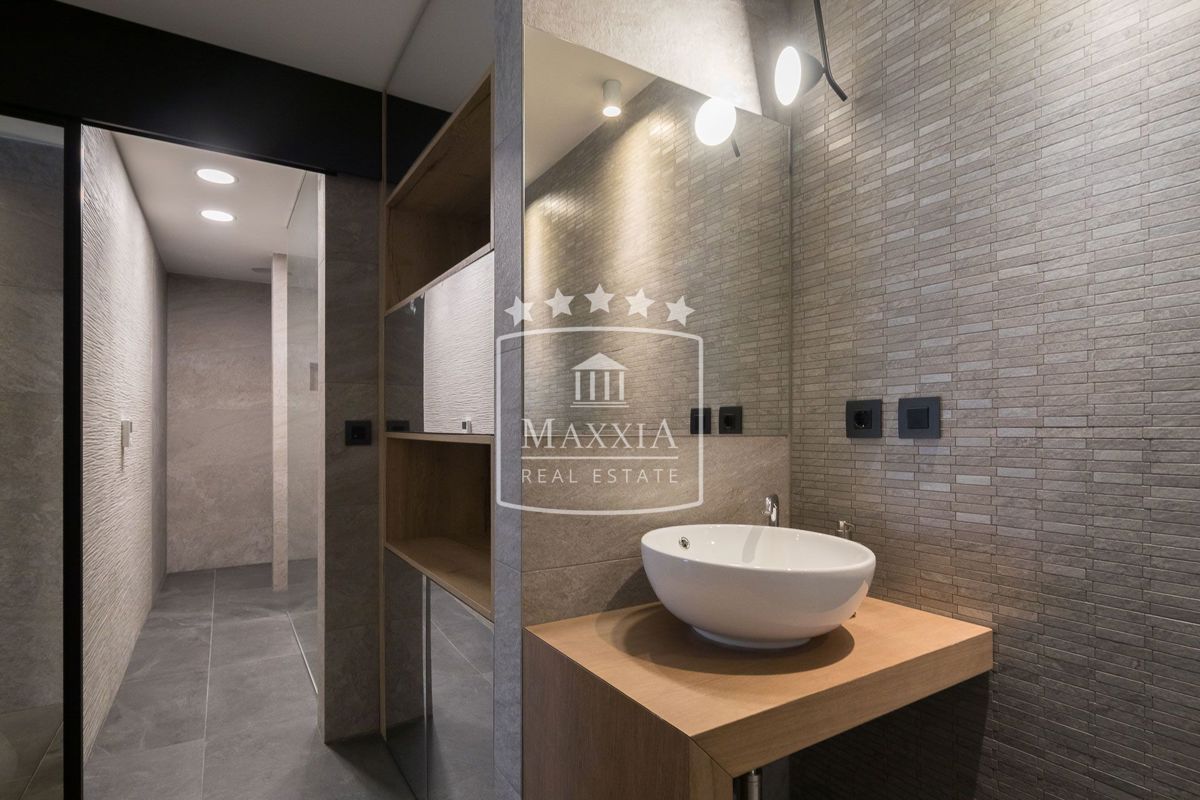 Casa Diklo, Zadar, 453m2