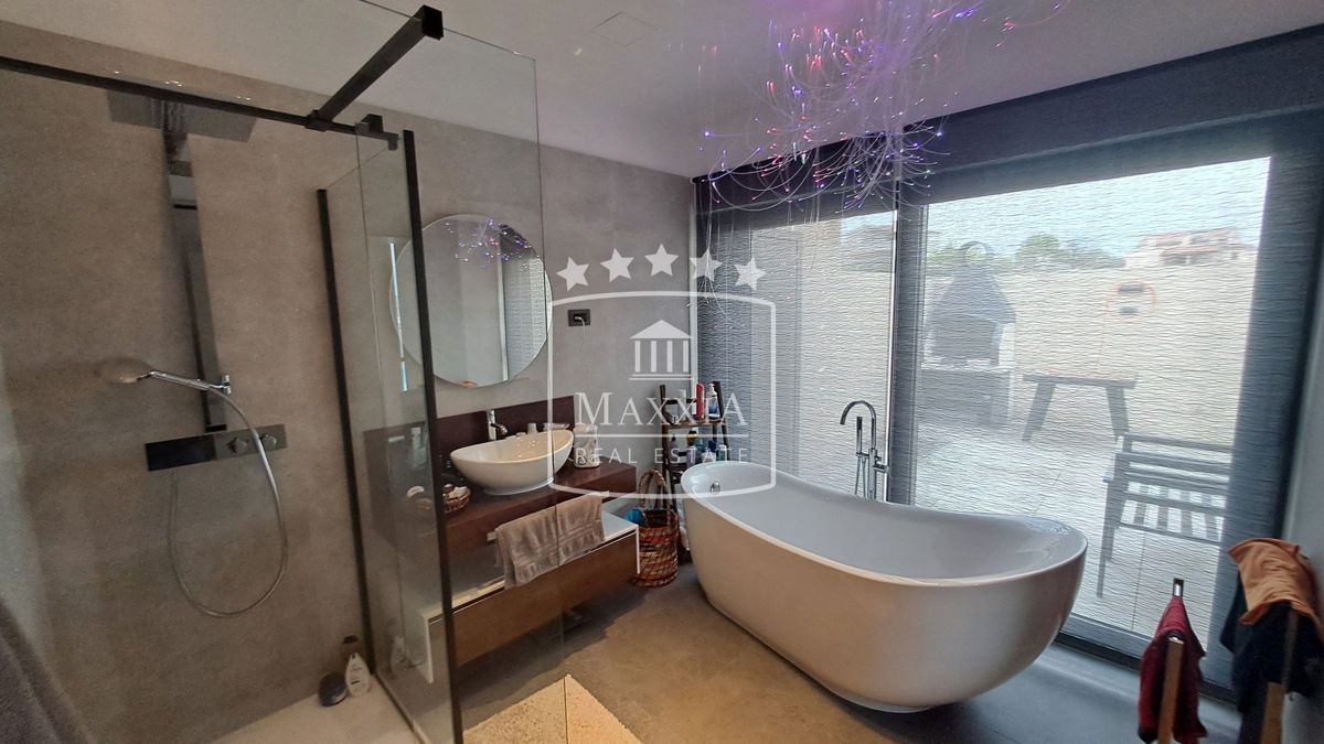 Casa Poljica Brig, Nin, 246m2