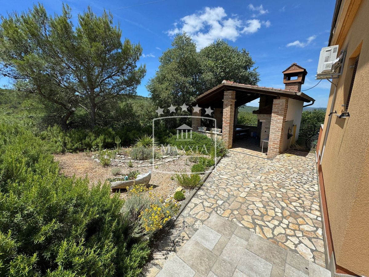 Appartamento Bilice, Šibenik - Okolica,76m2