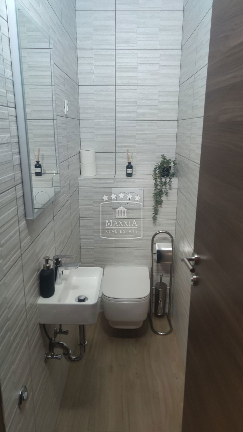 Casa Seline, Starigrad, 335m2