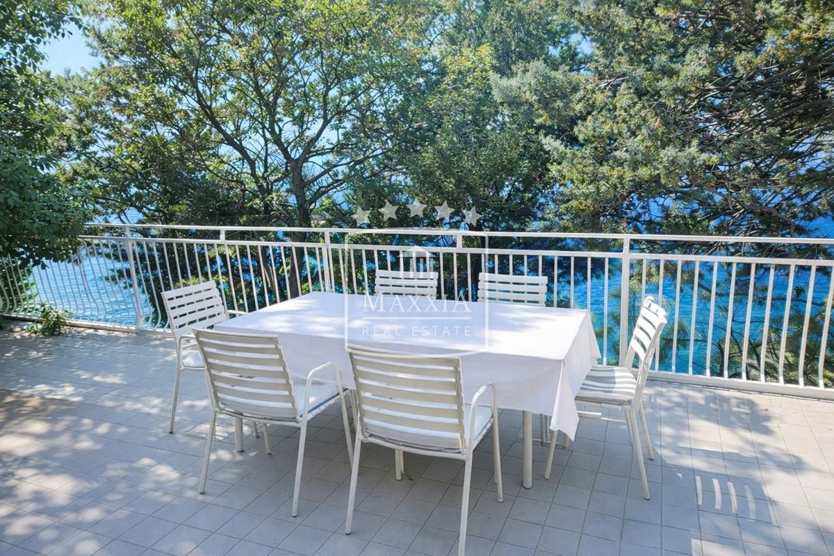 Casa Tribanj, Starigrad, 177m2