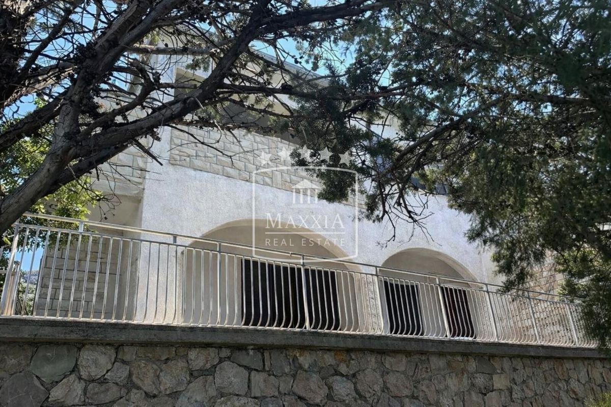 Casa Tribanj, Starigrad, 177m2