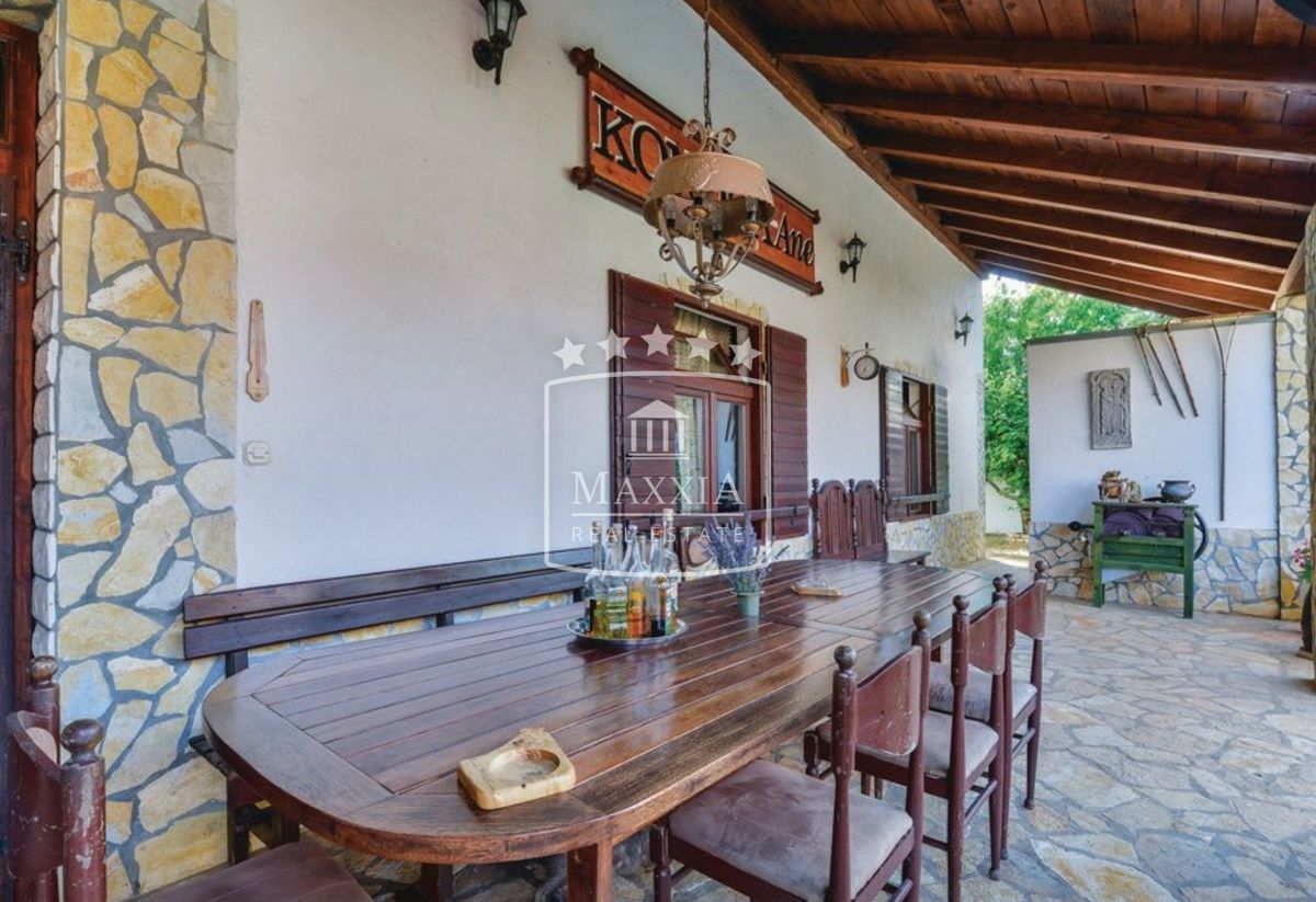 Casa Murvica, Poličnik, 331m2