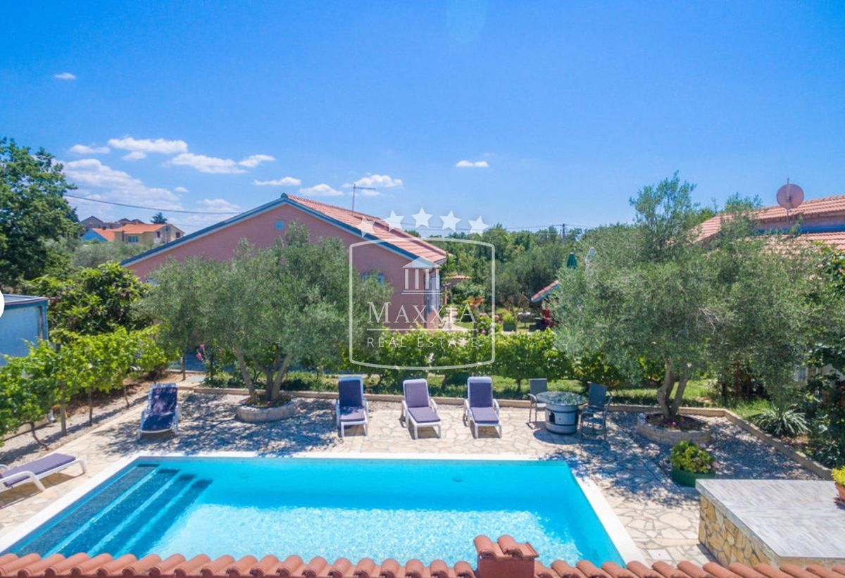 Casa Murvica, Poličnik, 331m2