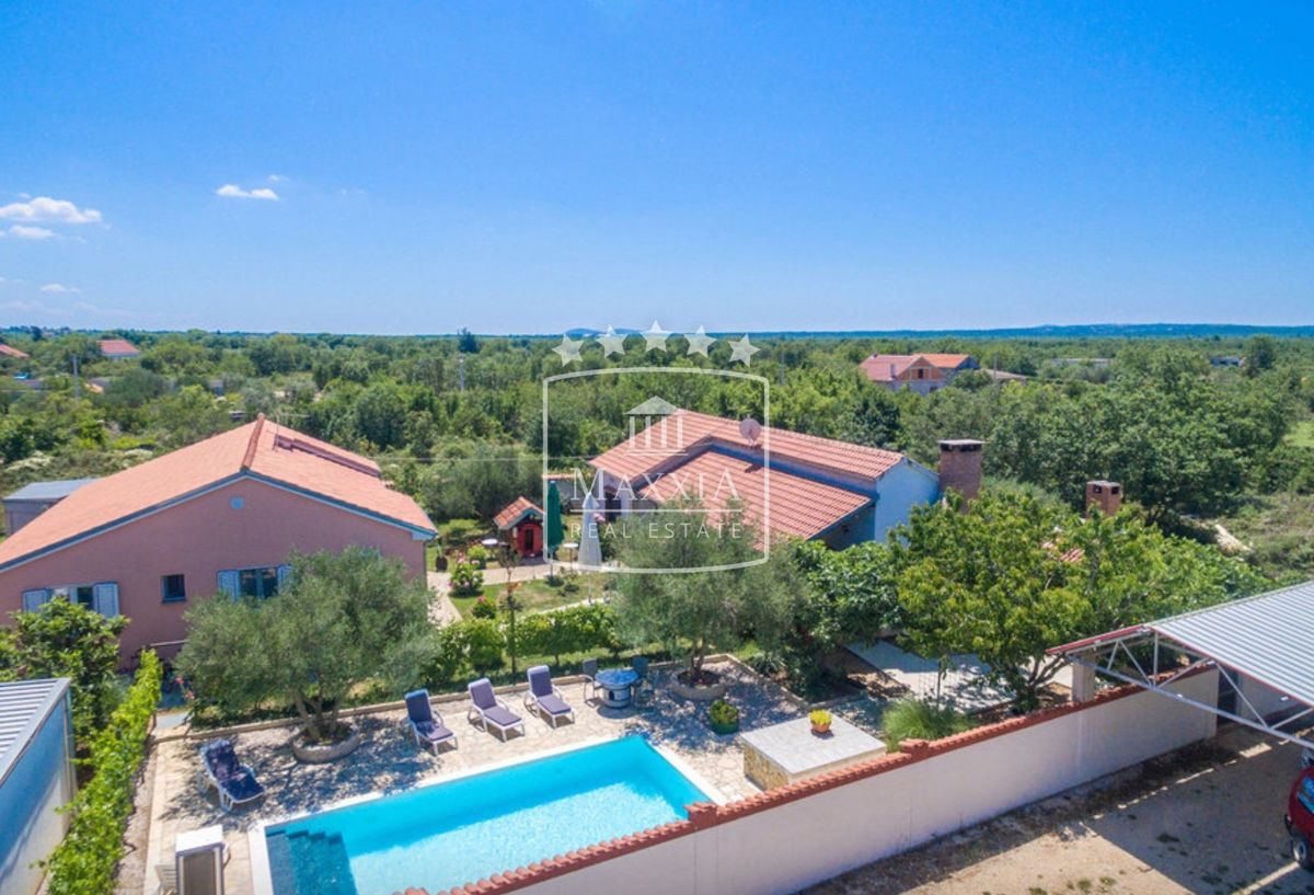 Casa Murvica, Poličnik, 331m2