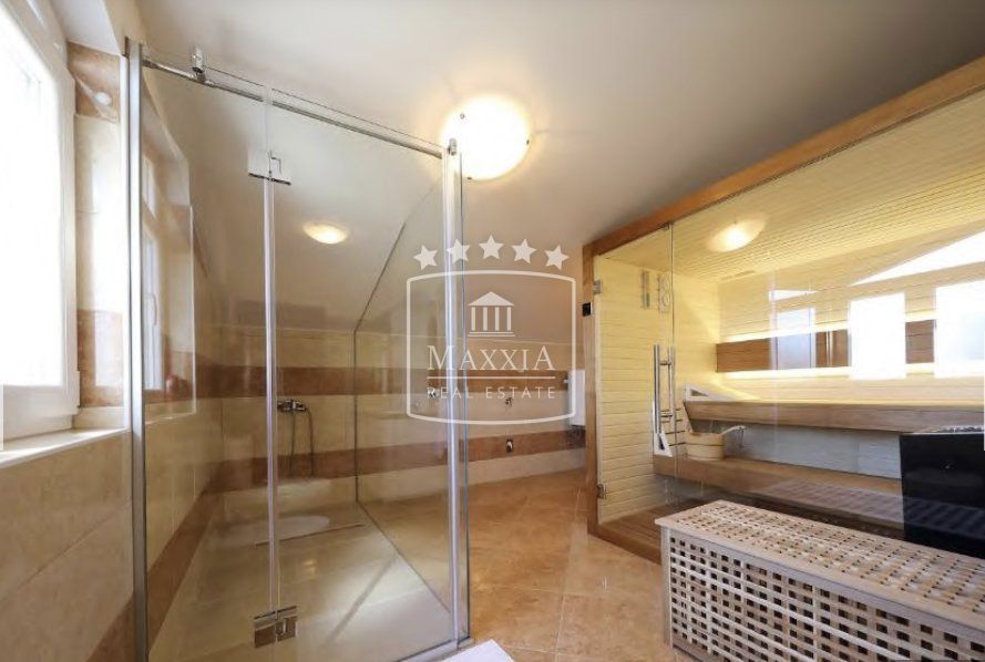 Casa Privlaka, 498m2