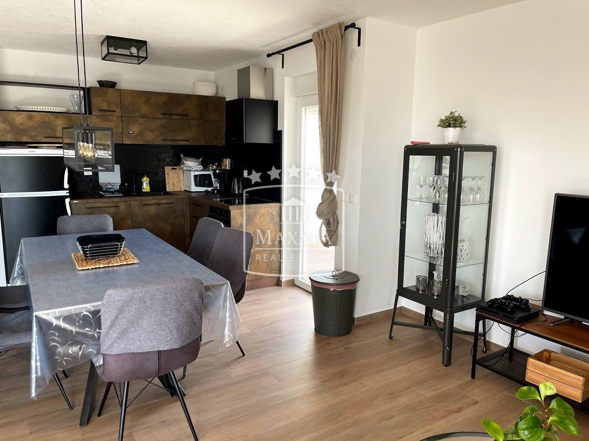 Casa Seline, Starigrad, 377m2