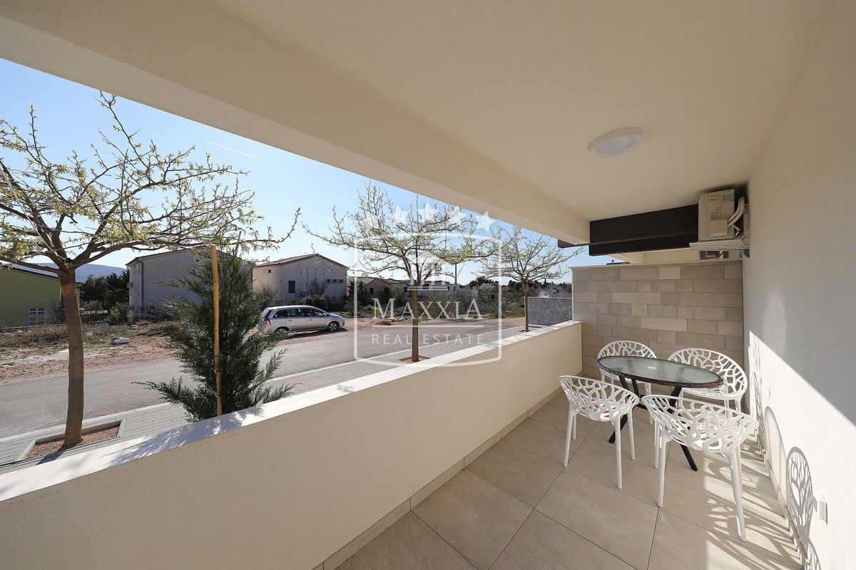 Casa Seline, Starigrad, 377m2