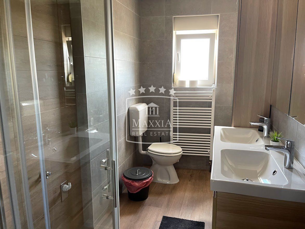 Casa Seline, Starigrad, 377m2