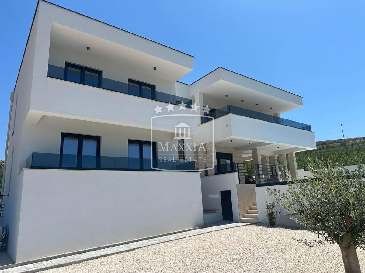 Casa Rovanjska, Jasenice, 268m2