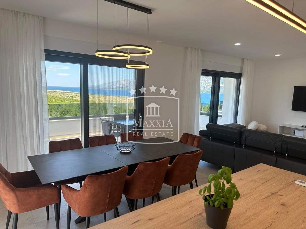 Casa Rovanjska, Jasenice, 268m2