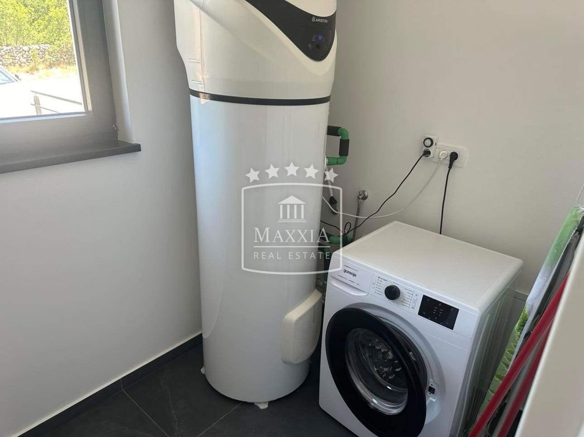 Casa Rovanjska, Jasenice, 268m2