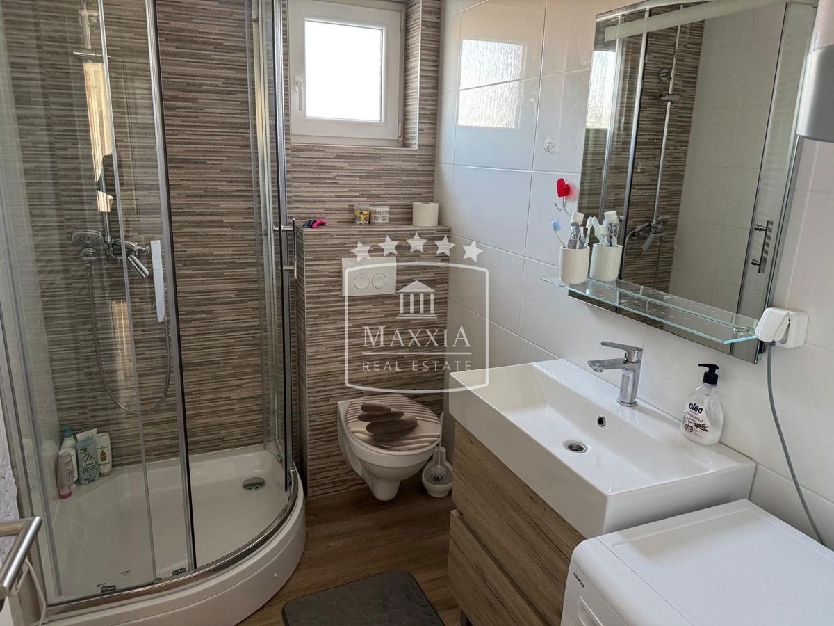 Appartamento Povljana, 125,52m2