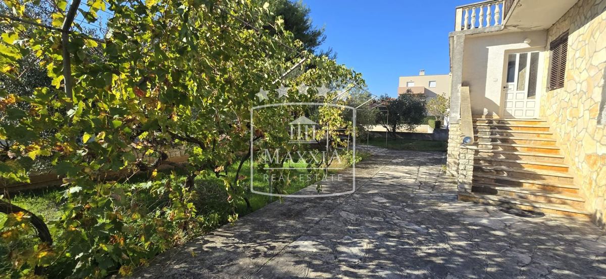 Casa Petrići, Zadar, 380m2