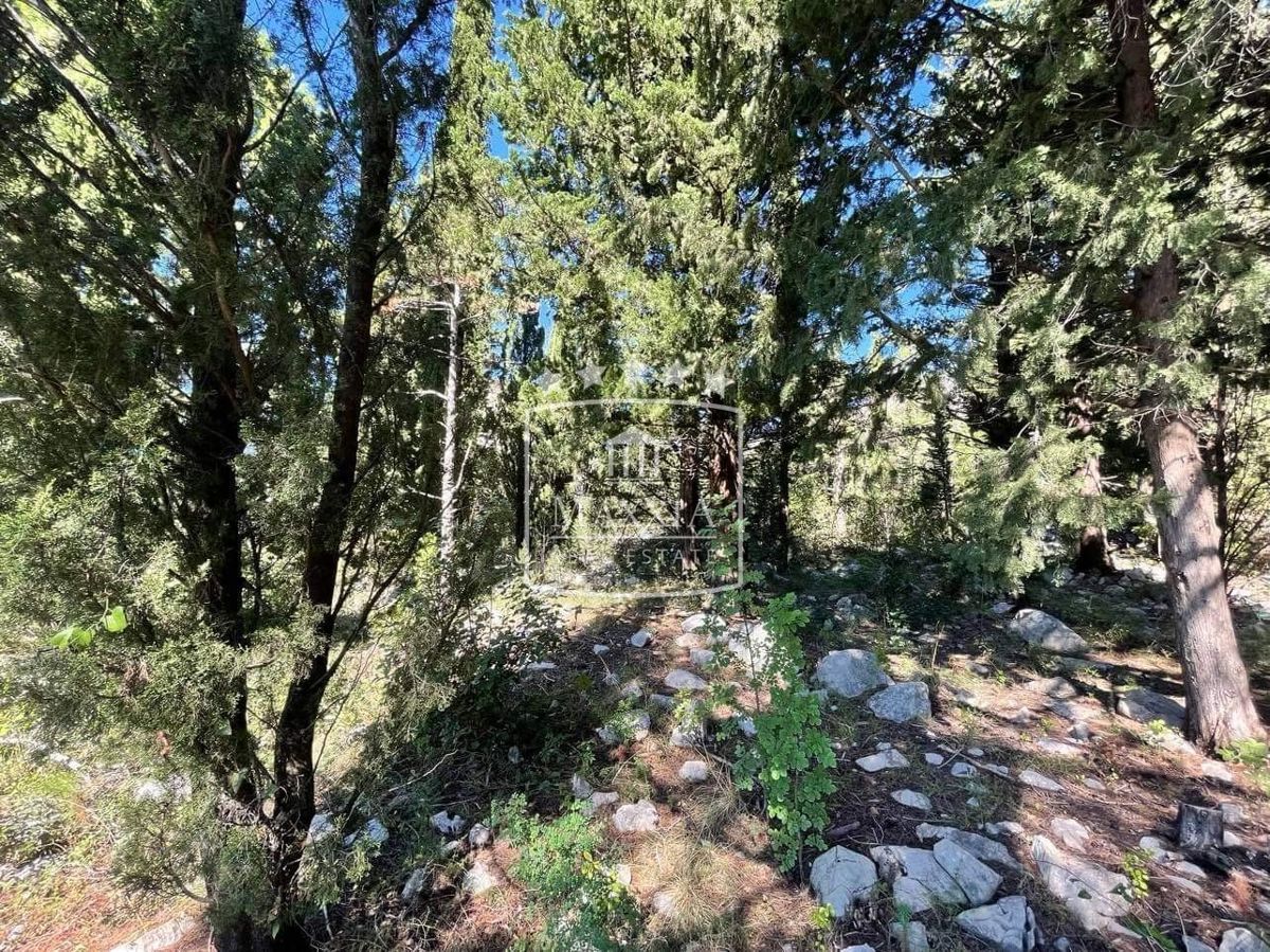 Terreno Starigrad, 425m2