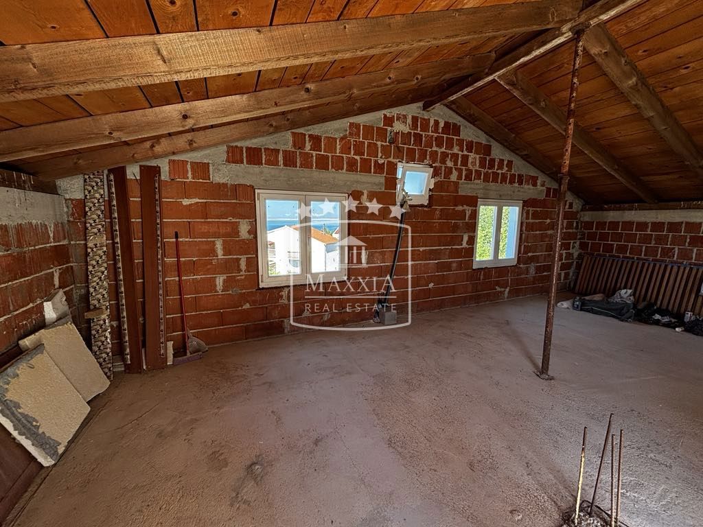 Casa Starigrad, 228m2