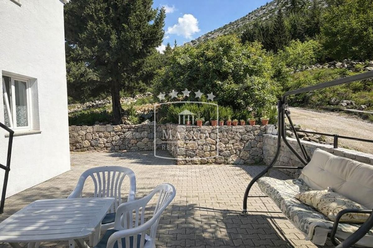 Casa Starigrad, 228m2