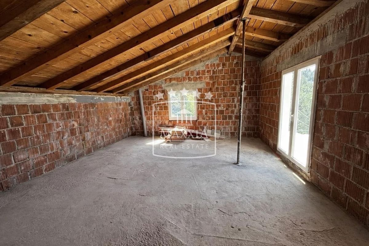 Casa Starigrad, 228m2