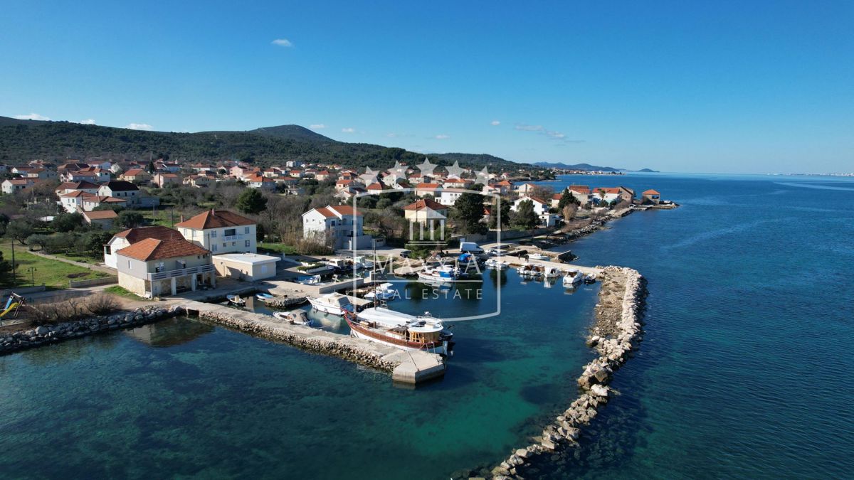 Casa Neviđane, Pašman, 239m2