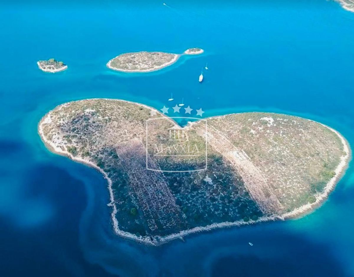 Terreno Pašman, 16.458m2