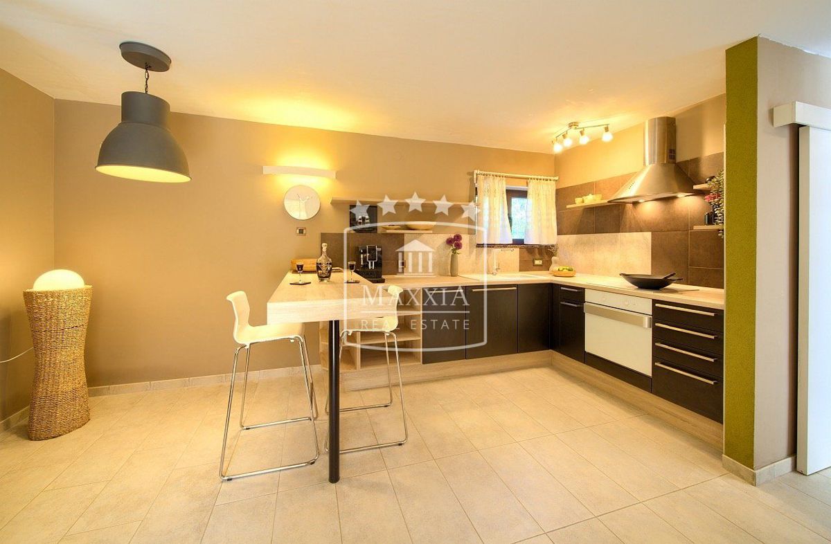 Casa Grobnik, Čavle, 198m2