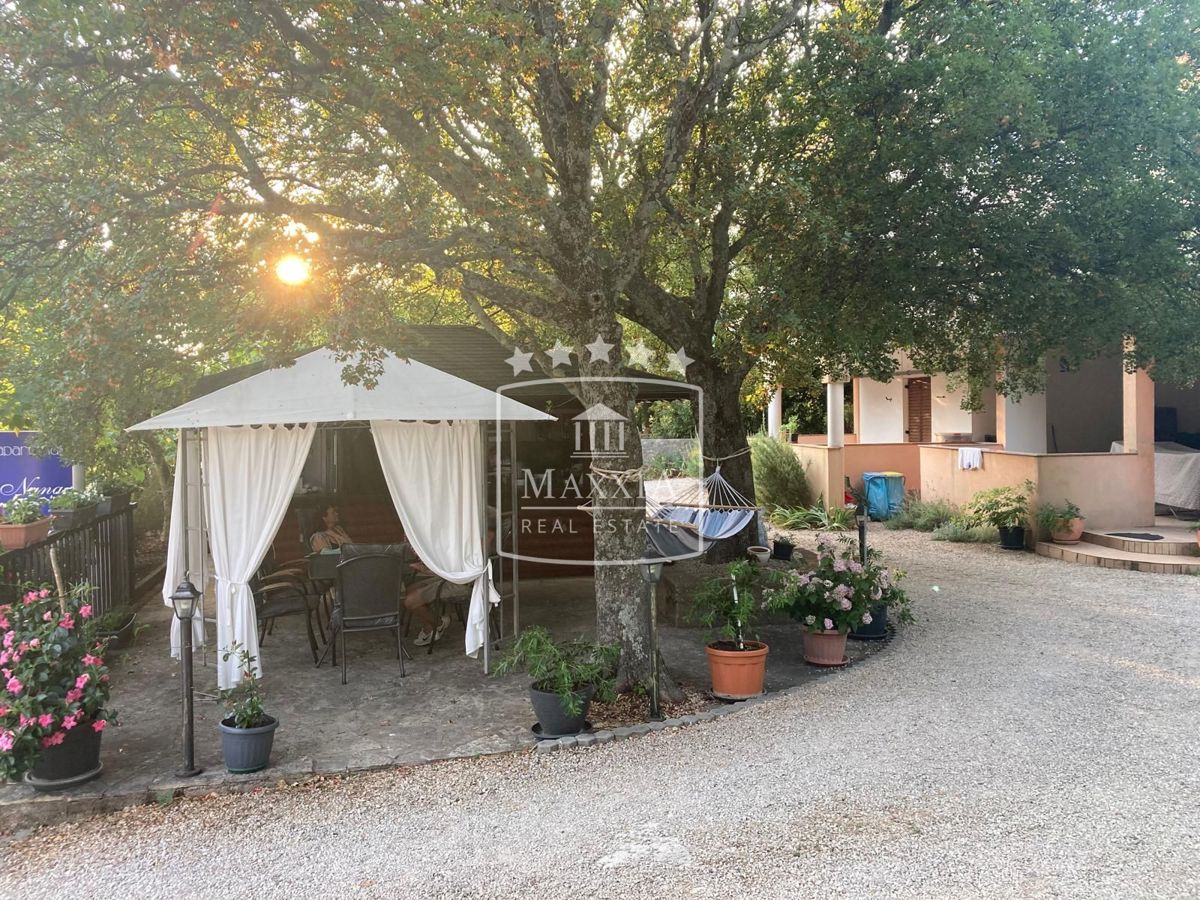 Casa Tribanj, Starigrad, 428,17m2