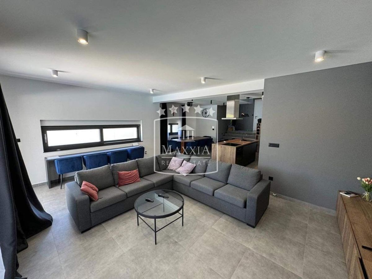 Casa Pridraga, Novigrad, 232,82m2