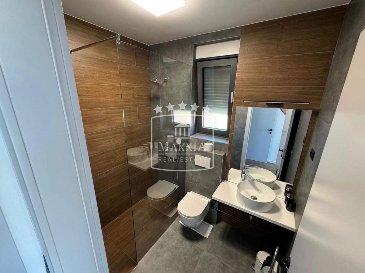 Casa Pridraga, Novigrad, 232,82m2