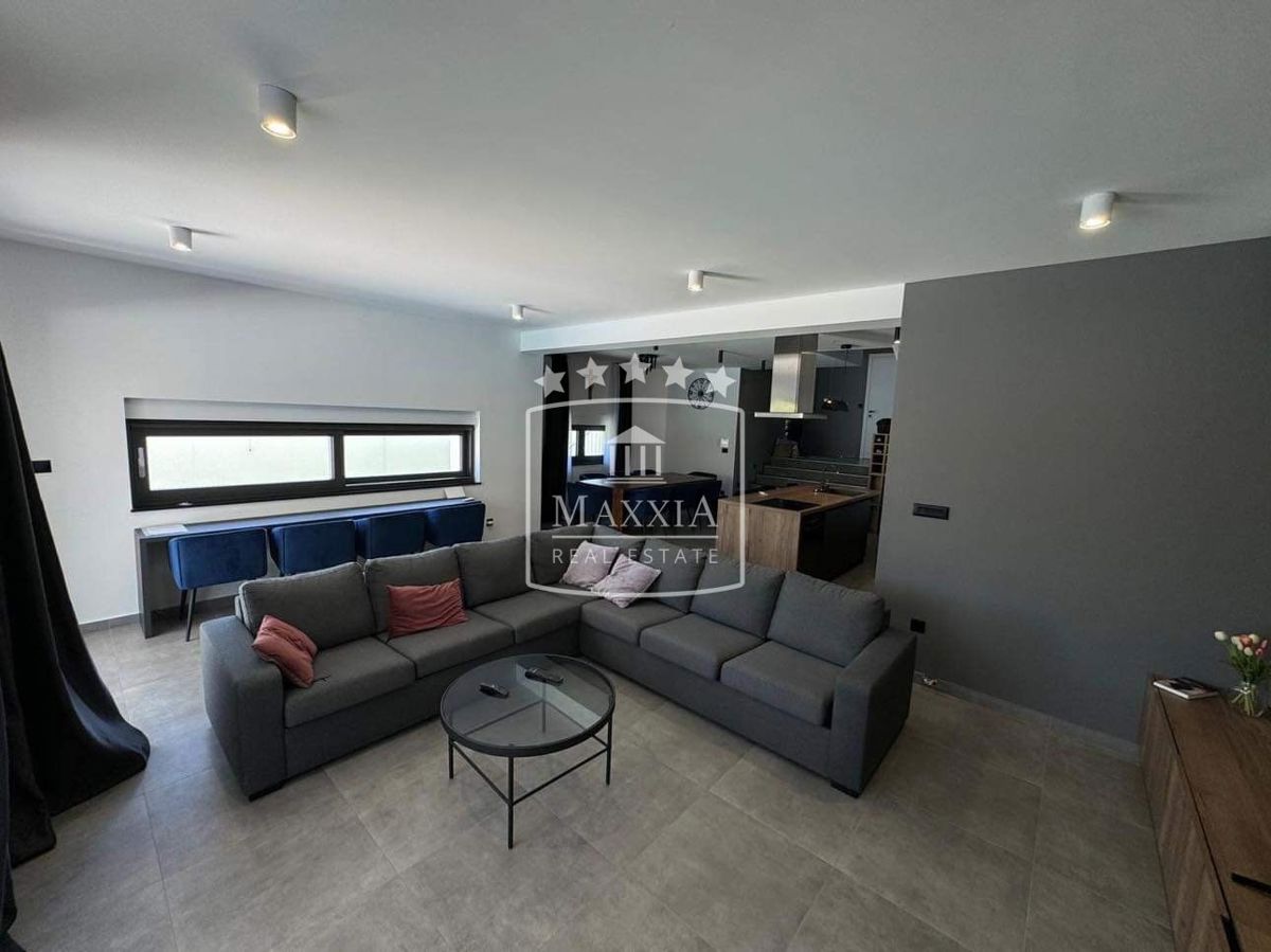 Casa Pridraga, Novigrad, 232,82m2