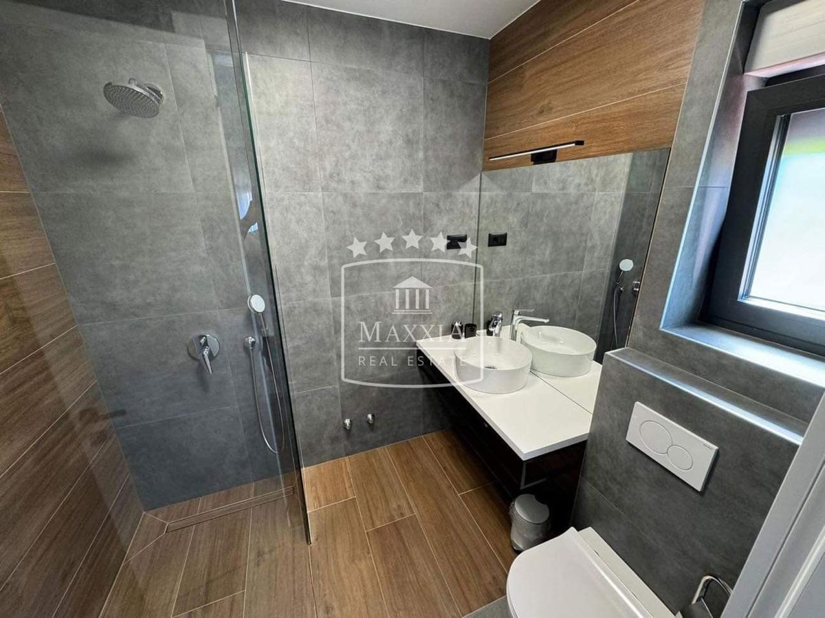 Casa Pridraga, Novigrad, 232,82m2