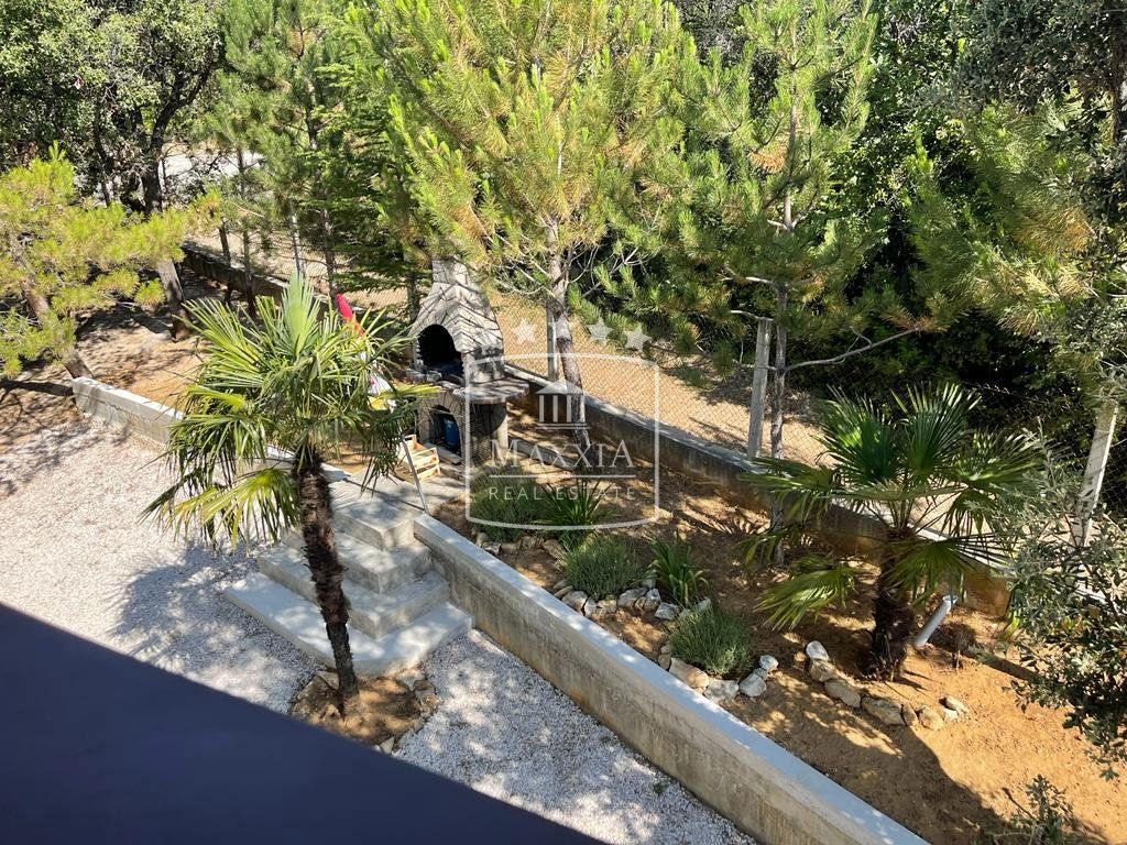 Casa Posedarje, 326m2