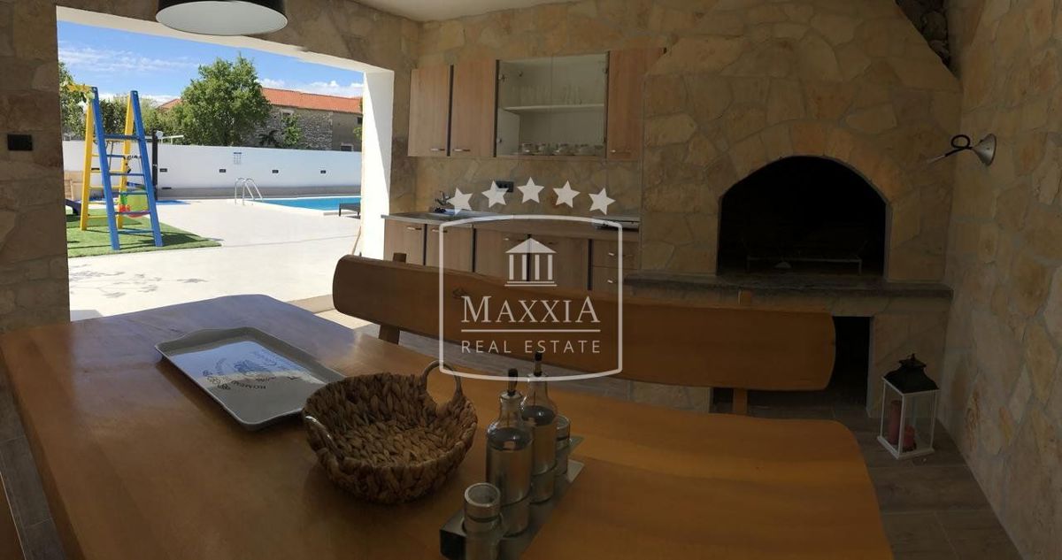 Casa Crno, Zadar, 176m2