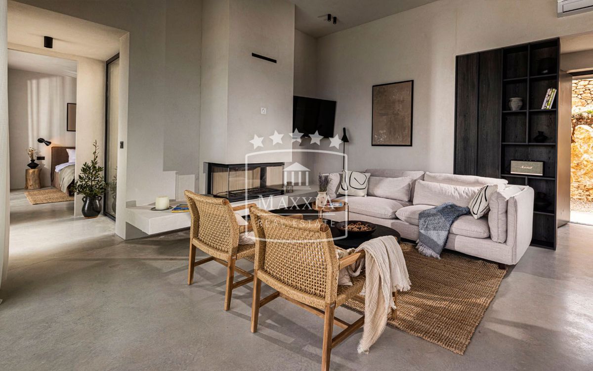 Casa Povljana, 400m2