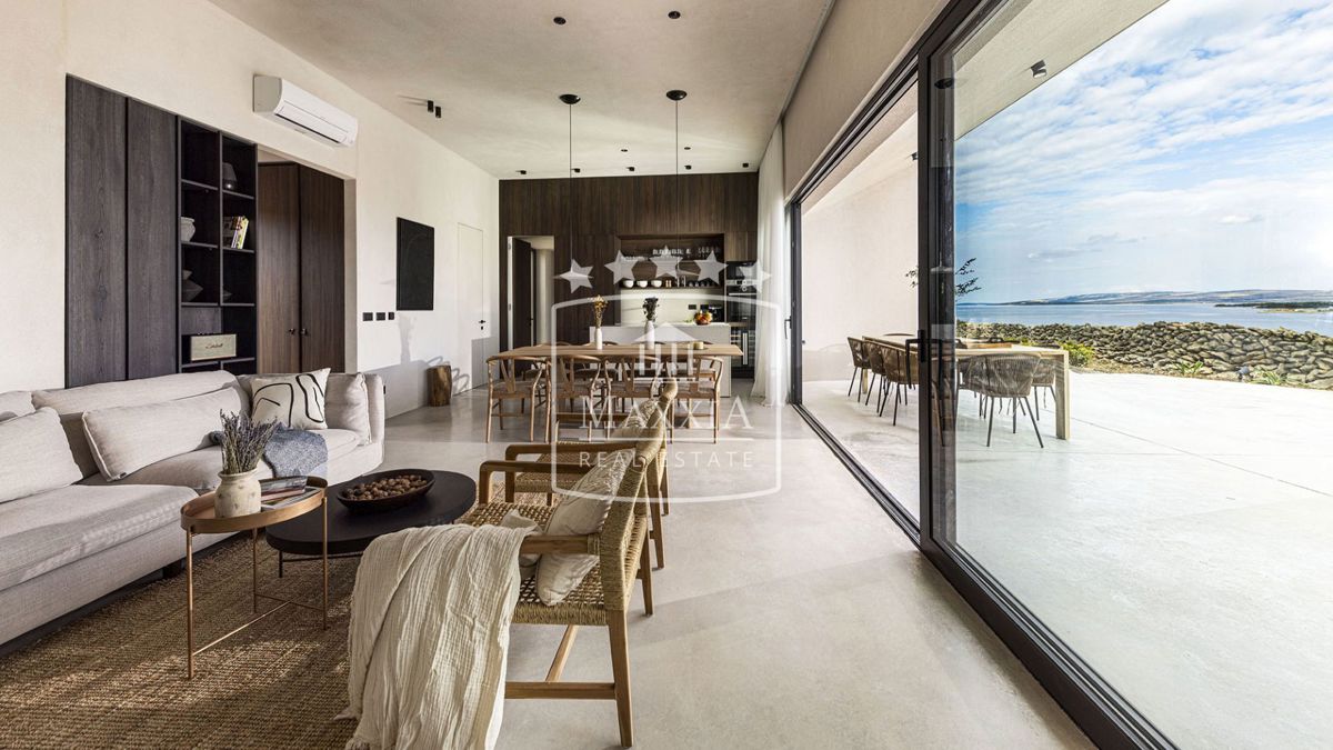 Casa Povljana, 400m2