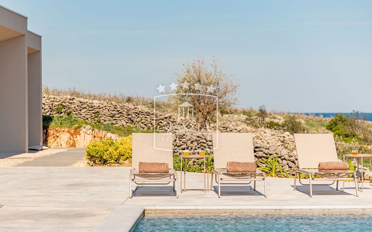 Casa Povljana, 400m2