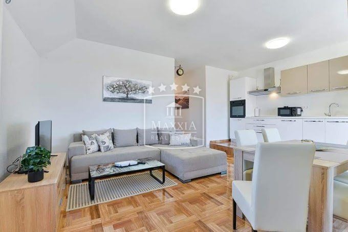 Casa Gornji Karin, Obrovac, 280m2