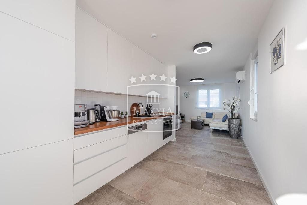 Appartamento Mandre, Kolan, 349,58m2