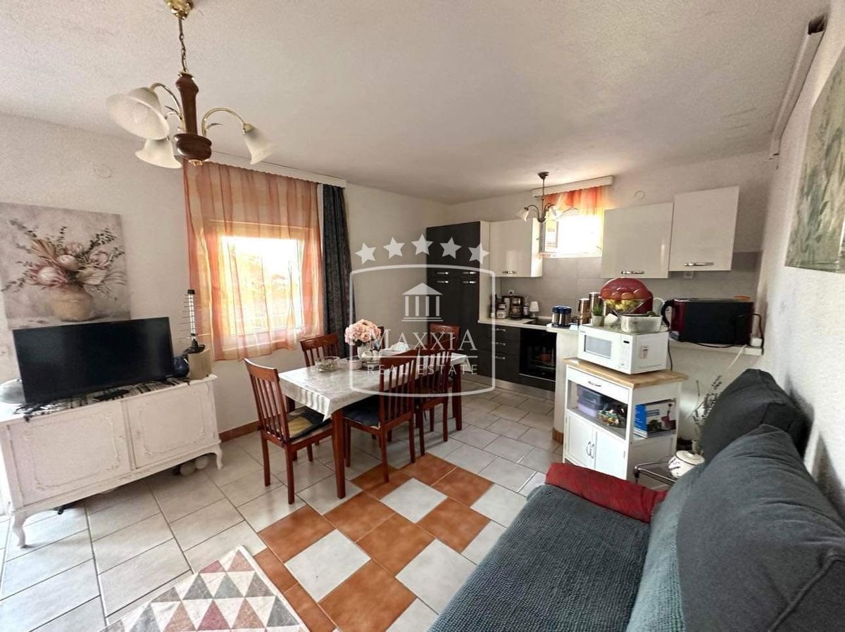 Casa Kruševo, Obrovac, 150m2