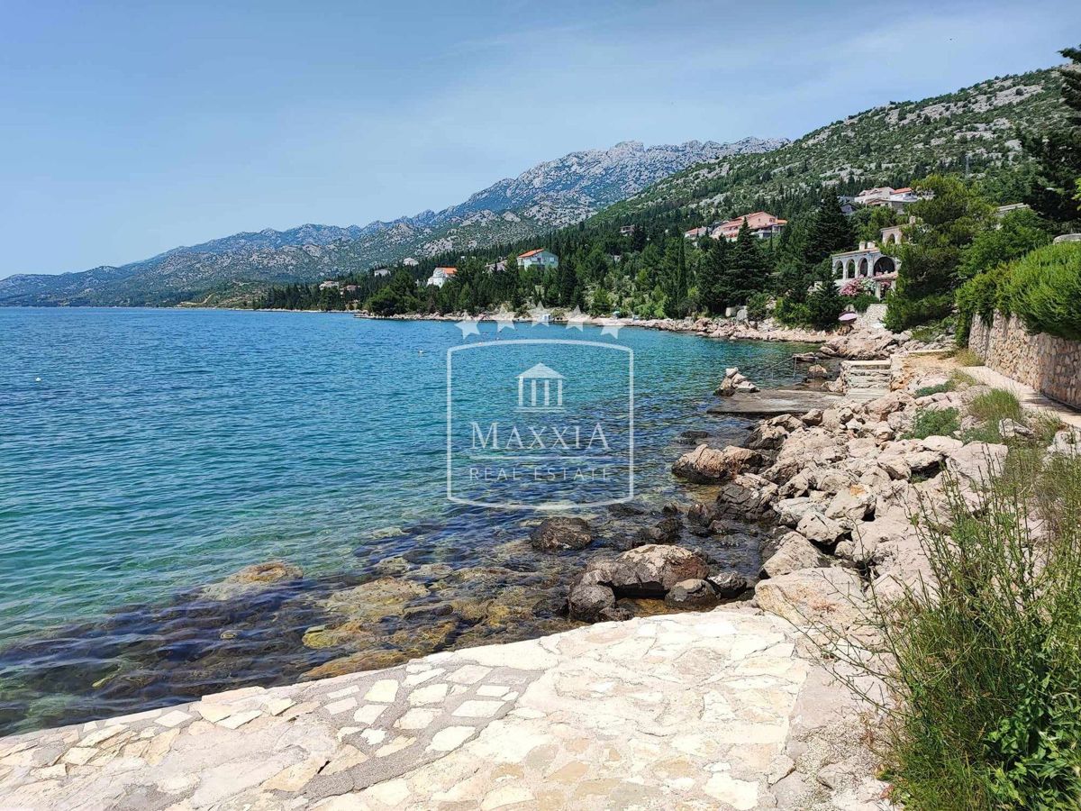 Casa Starigrad, 445,80m2