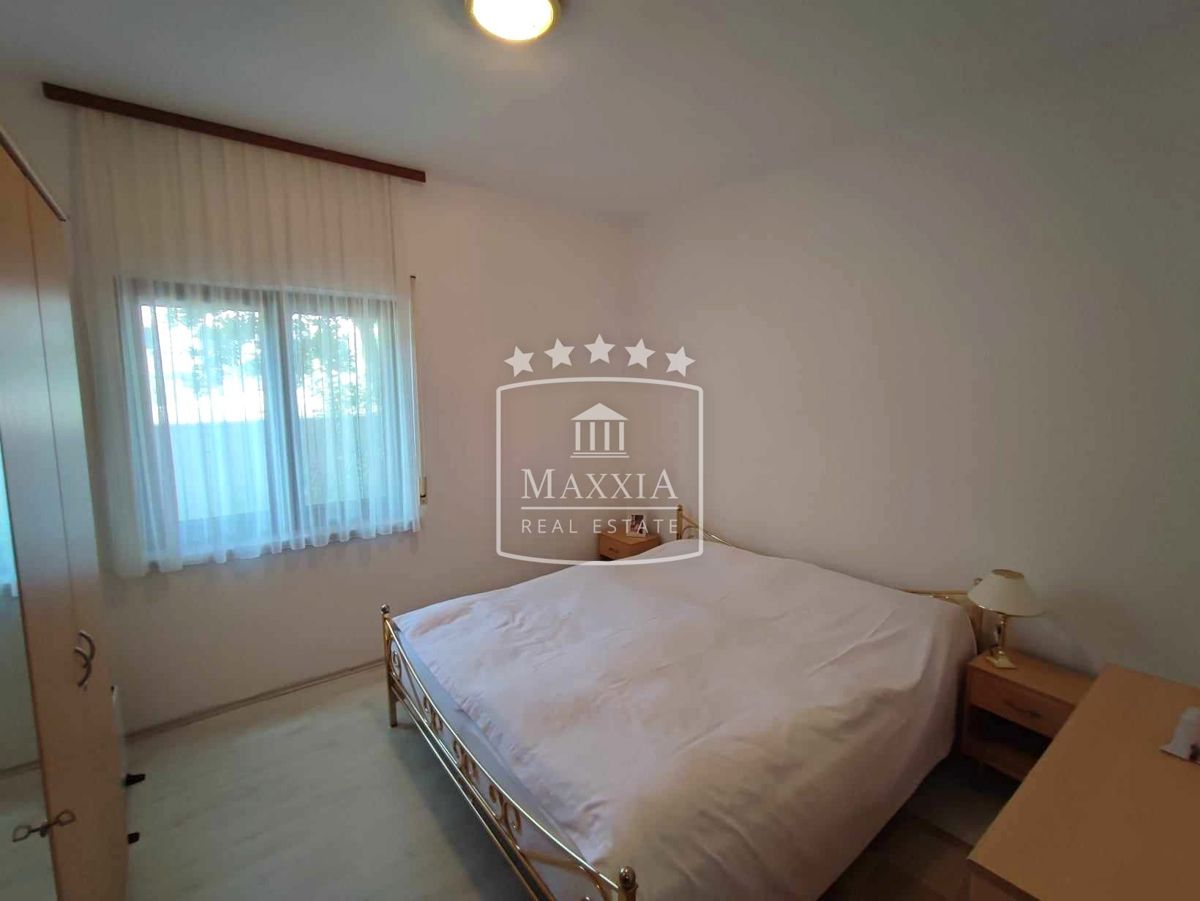 Casa Starigrad, 445,80m2