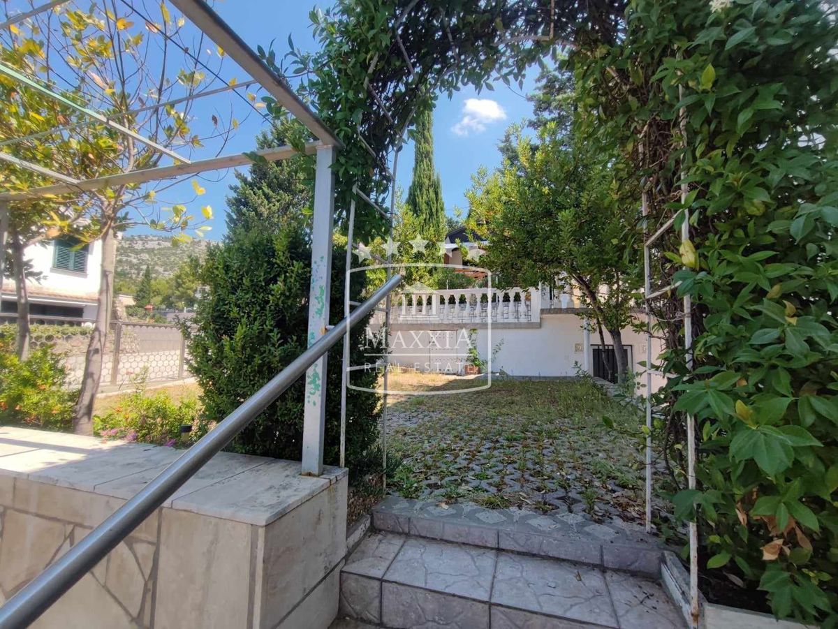 Casa Starigrad, 445,80m2