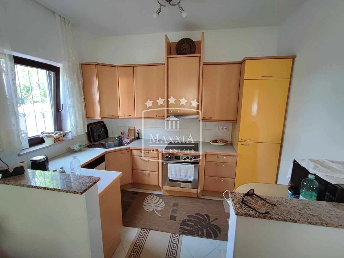 Casa Starigrad, 445,80m2