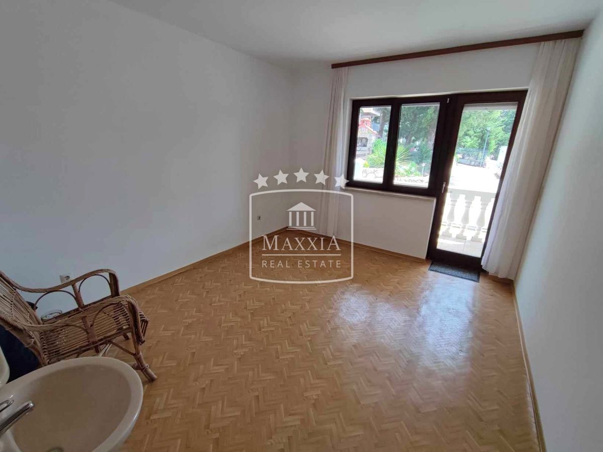 Casa Starigrad, 445,80m2