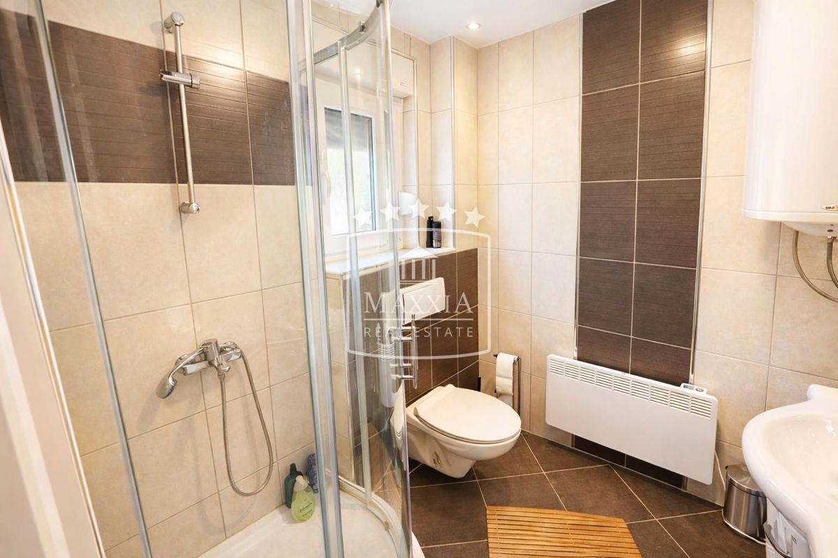 Casa Starigrad, 122m2