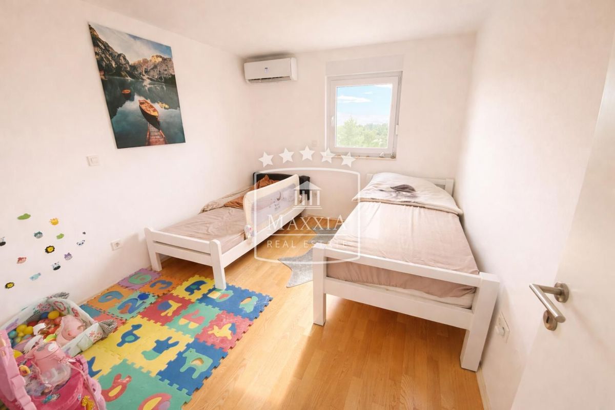 Casa Starigrad, 122m2