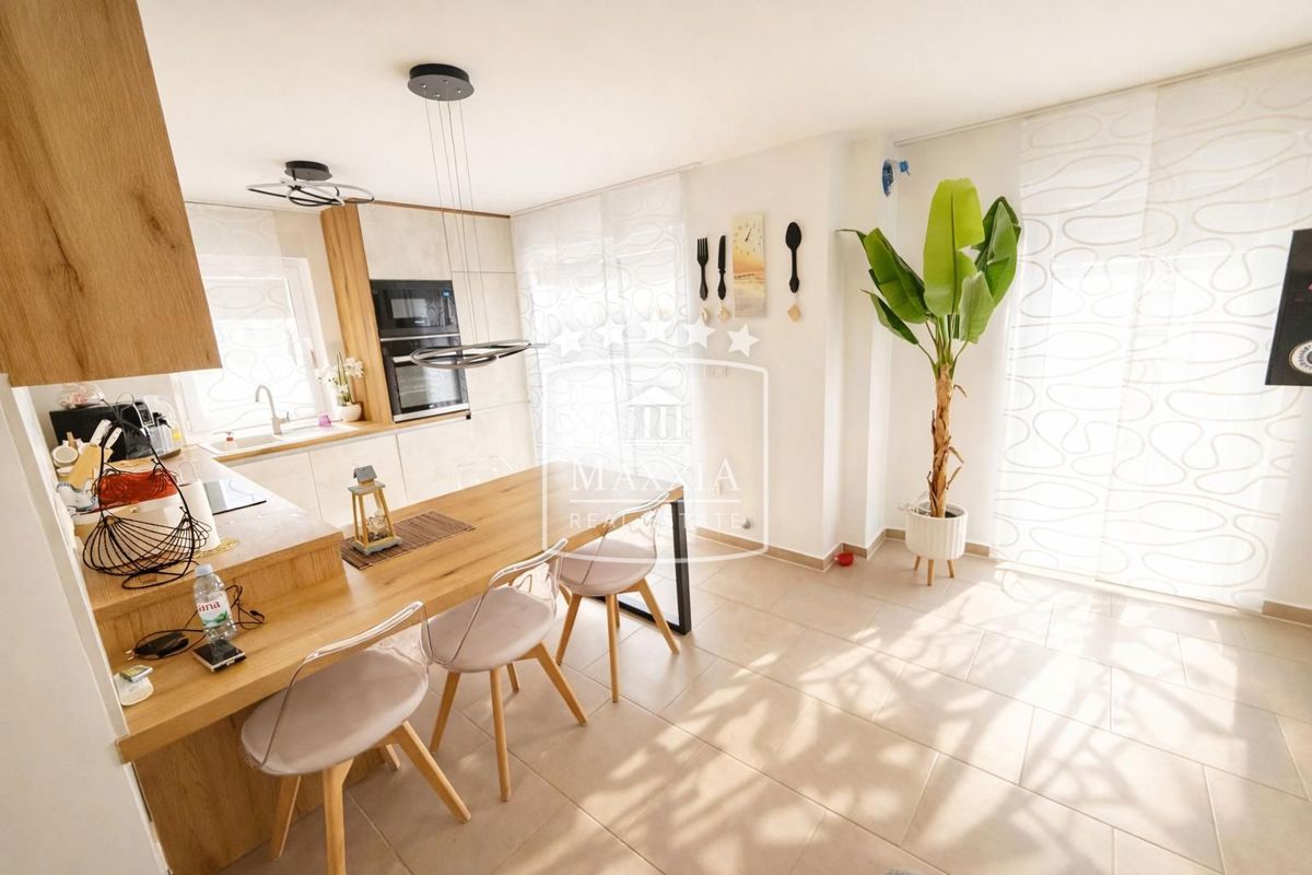 Casa Starigrad, 122m2