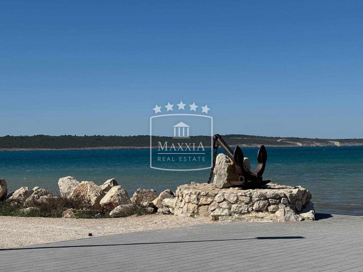 Terreno Ljubač, Ražanac, 2.000m2