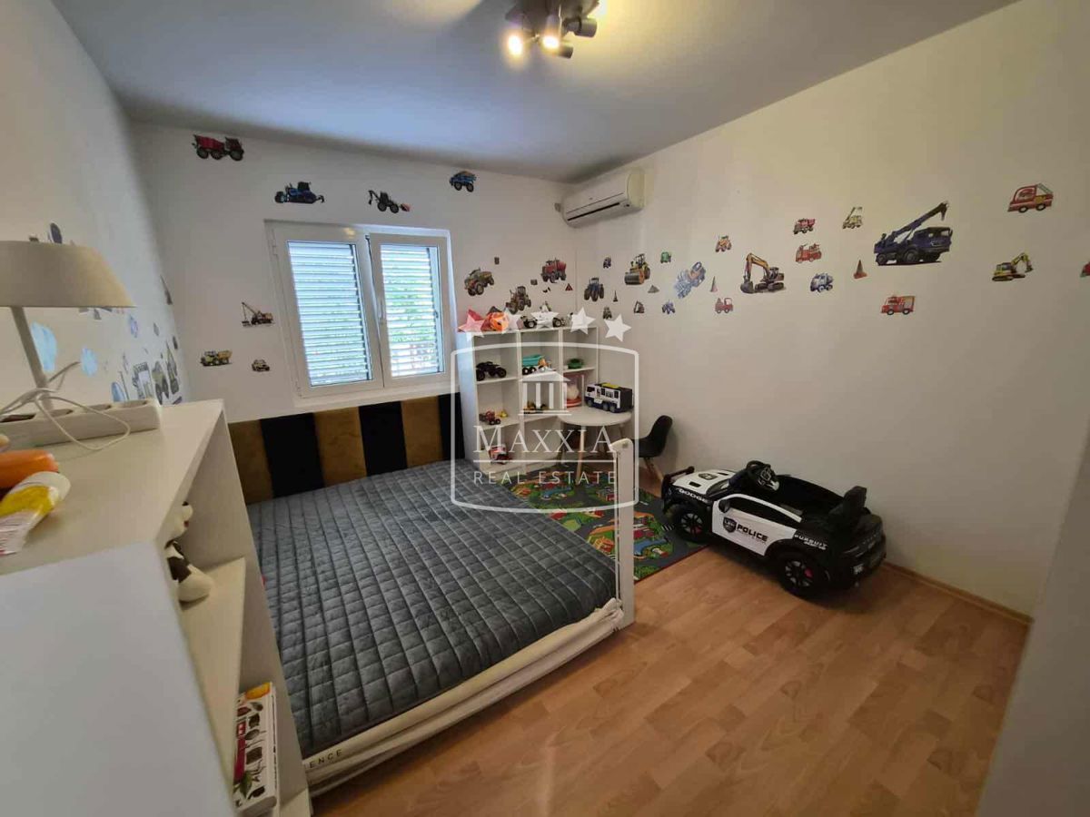 Casa Starigrad, 190m2